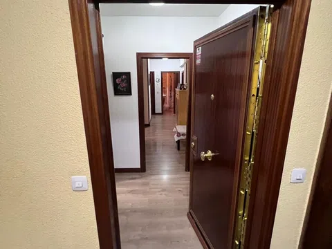 Flat in calle Puerto del Monasterio, 18 - Photo 4