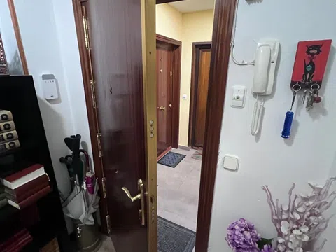 Flat in calle Puerto del Monasterio, 18 - Photo 5