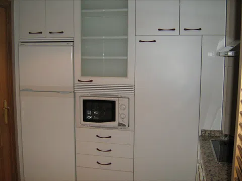 Flat in calle de Raimundo Fernández Villaverde - Photo 14
