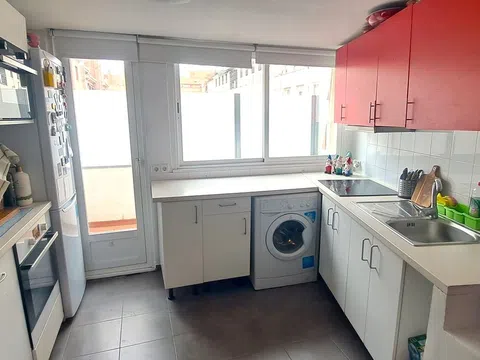 Flat - Photo 2
