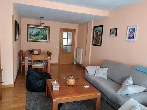 Flat - Photo 2