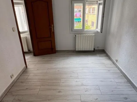 Flat in calle Alcatraz - Photo 13