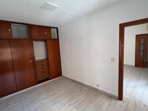 Flat in calle Alcatraz - Photo 16
