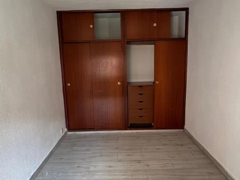 Flat in calle Alcatraz - Photo 10