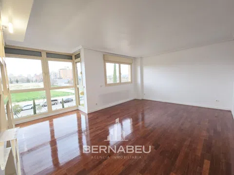 Flat in de Ana de Austria - Photo 2