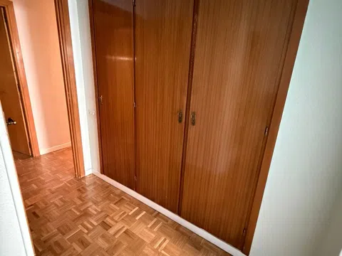 Flat in calle de Arturo Soria - Photo 18