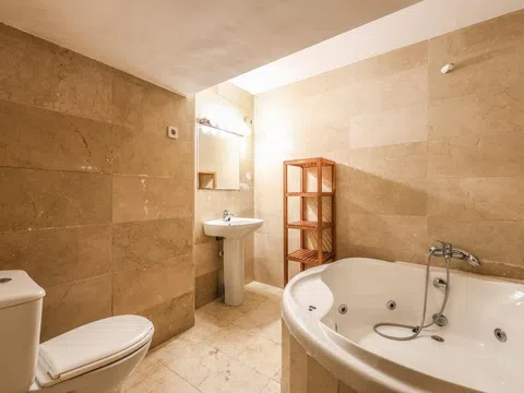 Flat in calle de Barbieri - Photo 18