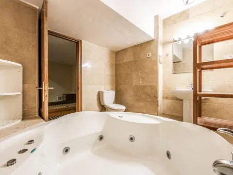 Flat in calle de Barbieri - Photo 19