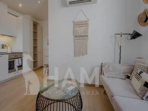 Flat in calle de Salas Barbadillo