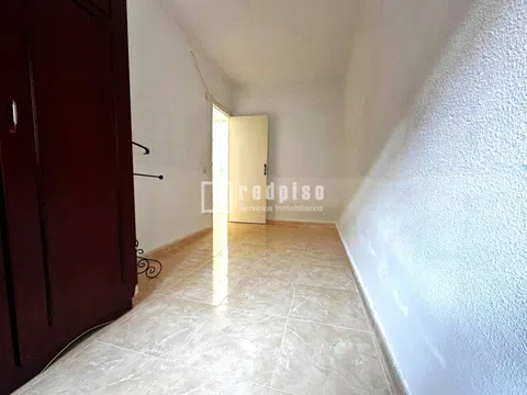 Flat in calle Albatros - Photo 2