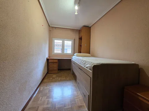 Flat in calle de Narciso Serra - Photo 12