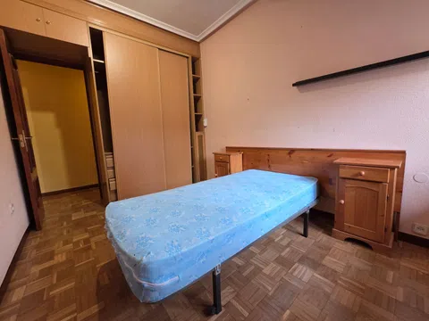 Flat in calle de Narciso Serra - Photo 17