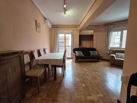Flat in calle de Narciso Serra - Photo 7