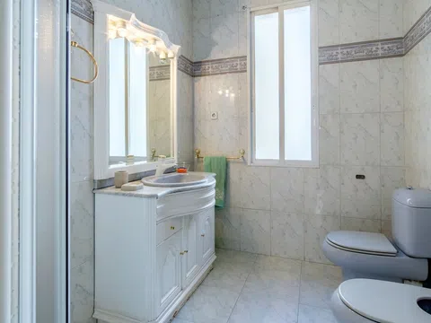 Flat in calle de Antonio Palomino - Photo 13