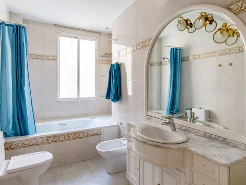 Flat in calle de Antonio Palomino - Photo 7