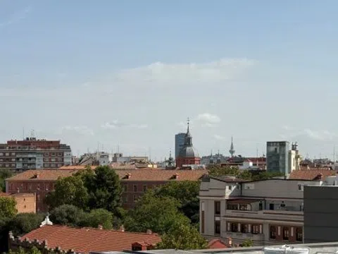 Penthouse in calle de Quintana - Photo 5