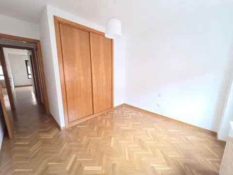 Flat in calle de Paradinas - Photo 12