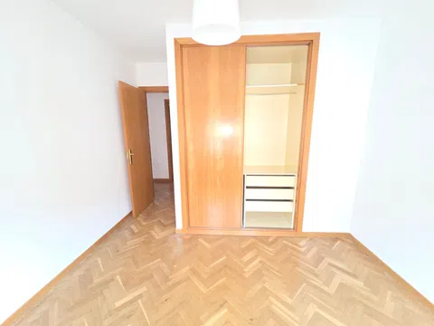 Flat in calle de Paradinas - Photo 13