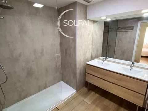 Flat in calle de Villanueva - Photo 19