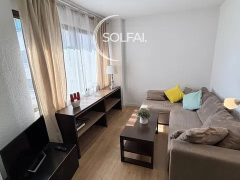 Flat in calle de Villanueva - Photo 6