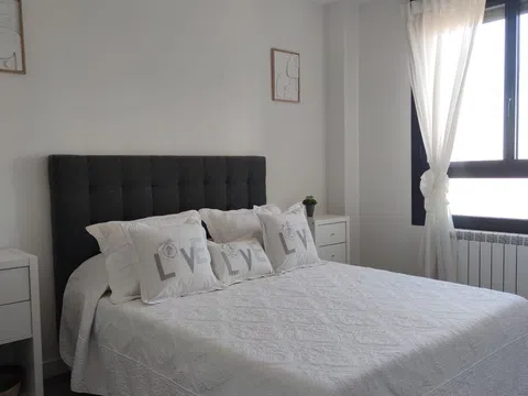 Flat in calle Pilar Bellosillo - Photo 13