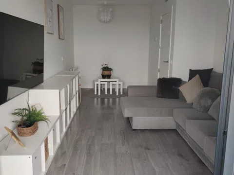 Flat in calle Pilar Bellosillo - Photo 4