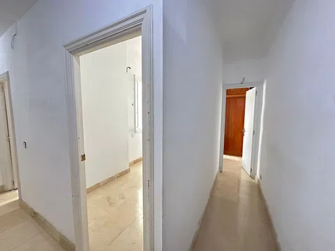 Flat in calle de Rafael de Riego - Photo 5
