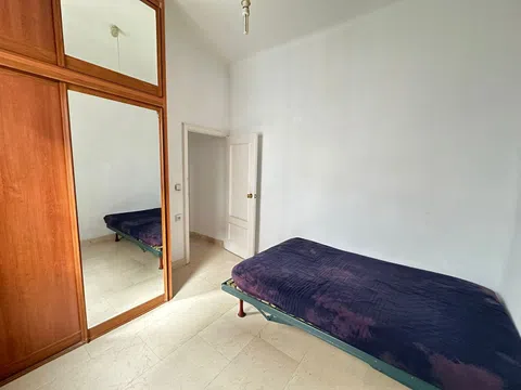 Flat in calle de Rafael de Riego - Photo 8