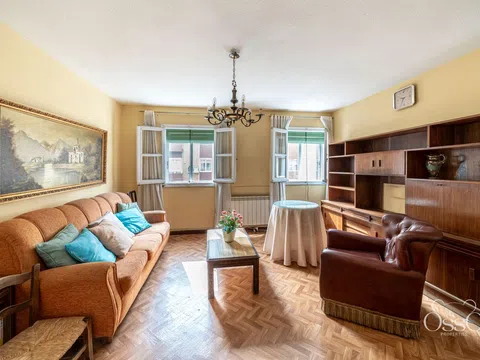 Flat in calle del Quince de Agosto - Photo 1
