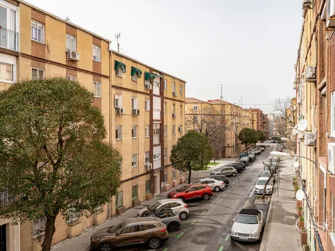 Flat in calle del Quince de Agosto - Photo 11