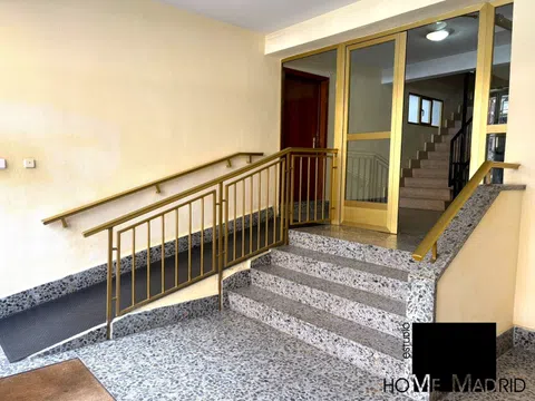 Flat in plaza de Arteijo - Photo 15