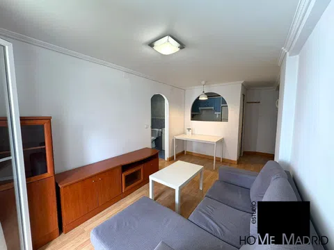 Flat in plaza de Arteijo - Photo 3