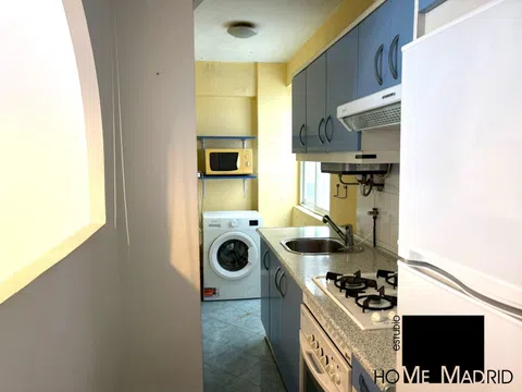 Flat in plaza de Arteijo - Photo 8