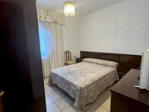 Flat in calle Helena de Troya - Photo 10