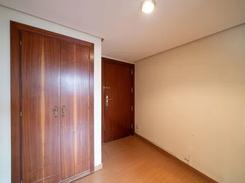 Flat in calle de Zurbarán - Photo 13