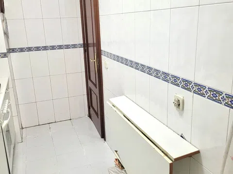 Flat in calle Aeronave - Photo 14