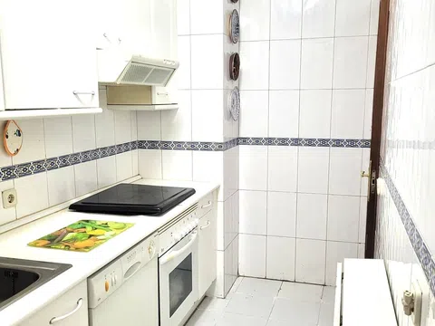 Flat in calle Aeronave - Photo 6