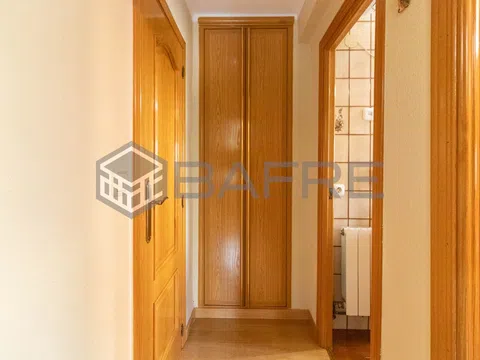 Flat in calle de San Elías - Photo 12