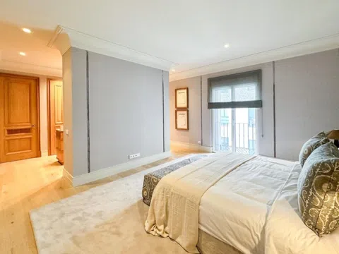 Flat in calle de José Ortega y Gasset - Photo 20