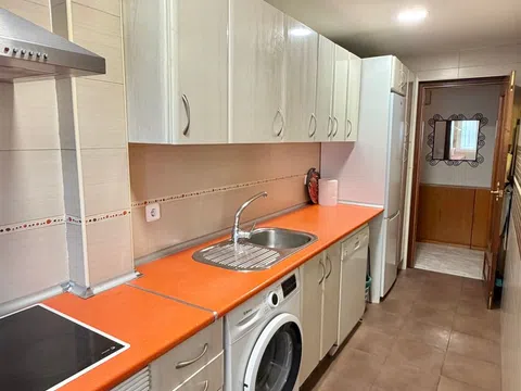 Flat in calle de Illescas - Photo 2