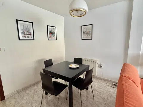Flat in calle de Illescas - Photo 19