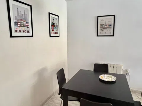 Flat in calle de Illescas - Photo 20