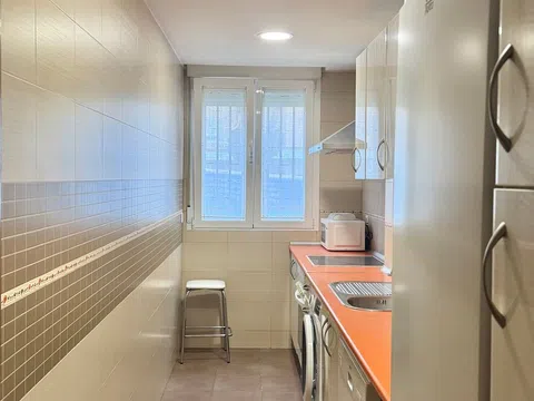 Flat in calle de Illescas - Photo 10