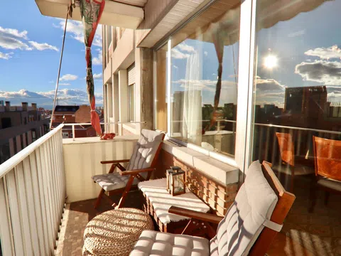 Flat in paseo de la Castellana - Photo 1