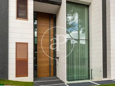 Detached house - Photo 11