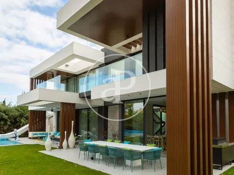 Detached house - Photo 9