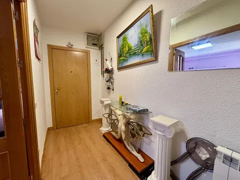 Flat in calle Juan Salas - Photo 4