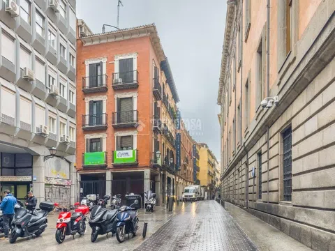 Flat in calle de la Aduana - Photo 17