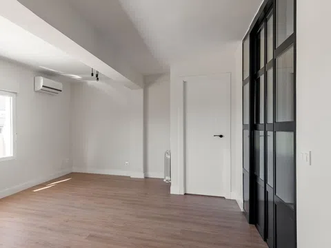 Flat in calle de la Virgen de Lourdes - Photo 4