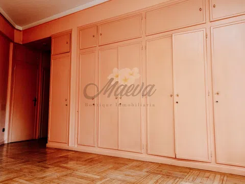 Flat in paseo del Pintor Rosales - Photo 2